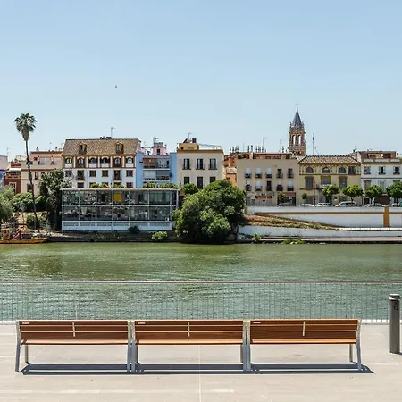 Waou Cosy Iii Cathedral * Seville