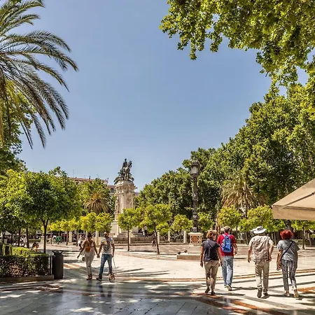 Waou Cosy Iii Cathedral * Seville
